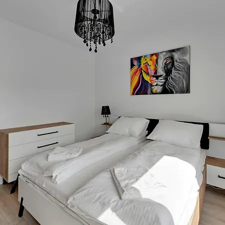 Appartement Chylonska By Grand